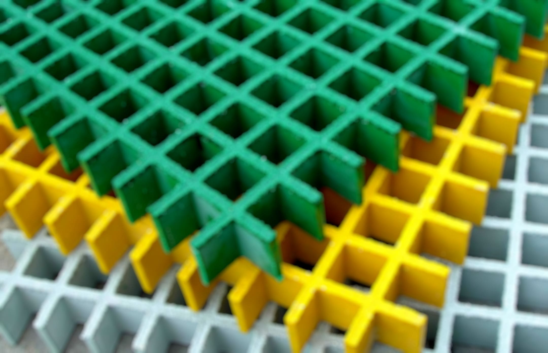 Стеклопластиковый настил: виды, преимущества, сферы применения - MODX Revolution